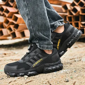 Protective black safety shoes with steel toe and knob lacing system for outdoor work