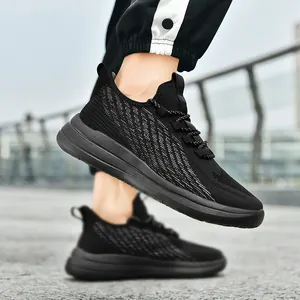 Chaussures de running pour hommes en maille respirante noire avec semelle épaisse
