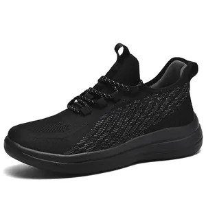 Baskets noires respirantes en Flyknit pour hommes avec semelles amortissantes et mesh