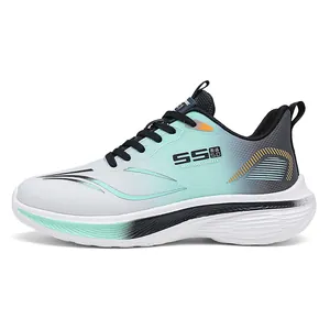 Atmungsaktive Herren Laufschuhe mit weiß-grünem Farbverlauf und gedämpfter dicker Sohle