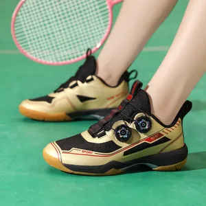 Chaussures de badminton respirantes noir et or avec système de double boucle rotative