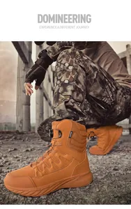 Détail macro des bottes tactiques avec système de laçage rapide rotatif et cuir robuste