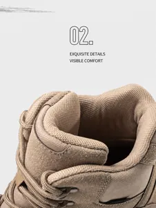 Détail de la chaussure outdoor kaki avec tige en tricot et col de cheville rembourré