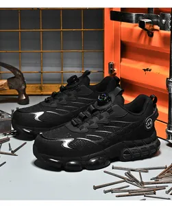 Chaussure de sécurité noire respirante avec bouton rotatif et bandes réfléchissantes