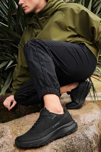 Chaussures de randonnée respirantes pour hommes avec maille et semelle amortissante noire