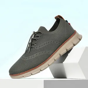 Scarpe casual uomo in maglia verde oliva con rete traspirante e suola beige spessa