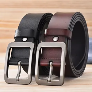 Cinture da uomo in pelle con fibbie ad ardiglione quadrate opache in nero e marrone