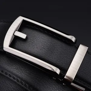 Men's business casual leather belt with silver brushed alloy buckle and black grain texture