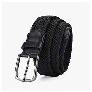 Vue détaillée de la ceinture tressée élastique avec boucle ardillon en alliage solide