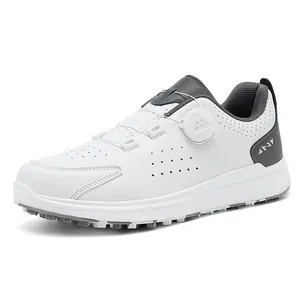 Leichte atmungsaktive Golfschuhe in Weiß und Grau mit praktischem Drehverschluss-Schnürsystem