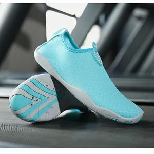 Calzado de Agua Unisex de Malla Transpirable Antideslizante Secado Rápido Aqua Socks para Natación Playa Senderismo Zapatos Deportivos Hombre Mujer