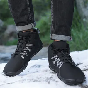 Bottes de neige noires pour hommes avec doublure polaire chaude et lacets autobloquants