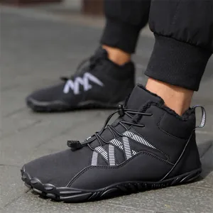 Bottes de randonnée hiver noires imperméables avec doublure fourrée et semelle antidérapante