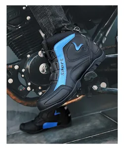 Wasserdichte Motorradstiefel mit seitlichem Sport-Logo und Drehverschluss-System