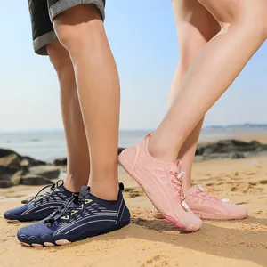 Scarpe acquatiche antiscivolo per coppia con asciugatura rapida e suole drenanti outdoor