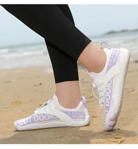 Outdoor-Wasserschuhe für Damen am Strand mit atmungsaktivem Mesh und rutschfester Sohle