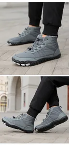 Detailaufnahme der Winterstiefel mit Kunstfellfutter und schnellem Schnürsystem