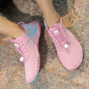 Chaussures d'eau roses pour femmes avec maille respirante et semelles antidérapantes