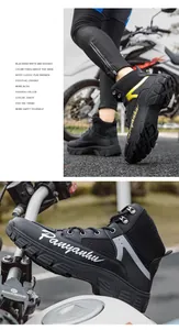 Détails macro des bottes de moto montantes avec accents jaunes et semelles en caoutchouc