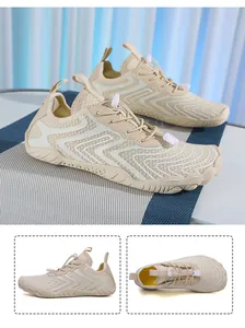 Dettagli di scarpe da scoglio traspiranti con coulisse elastica e suola in gomma antiscivolo