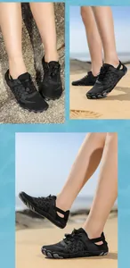 Nahaufnahme der schnelltrocknenden Trekkingschuhe mit atmungsaktivem Netzgewebe