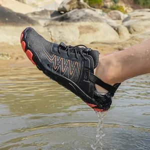 Rutschfeste Schnelltrocknende Wasserschuhe in Schwarz-Orange für Outdoor-Wandern und Strand