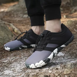 Bottes de randonnée imperméables avec doublure polaire et semelles camouflage