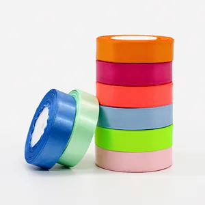 Hoge Dichtheid Enkelzijdig Polyester Satijn Lint Rol Voor Cadeauverpakking Bloem Verpakking DIY Ambachten 22 Meter 2.5cm