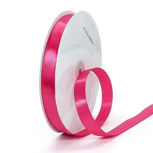Rolle 1,5cm rosarotes Polyester-Satinband auf weißer Spule für Geschenkverpackungen