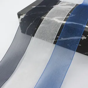 Halbtransparente 3cm Organza-Bänder in Blau und Weiß für Geschenkverpackungen und Deko