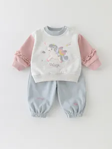 Baby Mädchen Baumwollmischung Kleidung Set Cartoon Einhorn Stickerei Rüschen Sweatshirt Und Lange Hose Frühling Herbst Outfit
