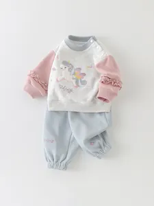 Süßes Mädchen-Set aus Baumwolle mit Einhorn-Stickerei und rosa Rüschenärmeln