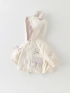 Süße beige Baumwolljacke für Babymädchen mit rosa Karomuster und Katzen-Motiv