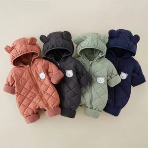 Combinaisons matelassées pour bébé avec oreilles d'ours, quatre couleurs disponibles