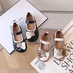 Scarpe Mary Jane per bambina con fiocco a coniglio in colori nero e beige