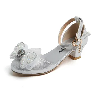 Sparkly silver sequin girls princess shoes with pearl bow and ankle strap for party
