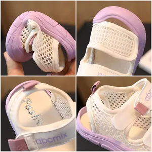 Sandales d'été pour bébé violettes et blanches avec maille respirante et semelle souple