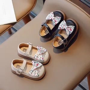 Kinder Mary Jane Schuhe mit floraler Schleife in Schwarz und Beige für Mädchen