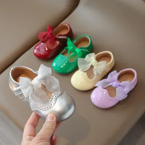 Girls Princess Mary Jane Shoes Large Bowknot Mesh Artificial Pearl Detail Patent Leather Flat Shoes For Toddler Party Wedding Performance