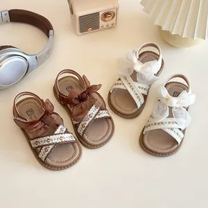 Sandales de Princesse pour Filles Été Broderie Florale Nœud en Maille Sangle Croisée Semelle Souple Antidérapante Chaussures