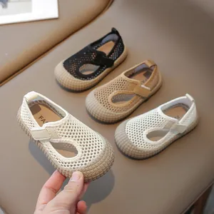 Sandales en Maille Respirante pour Enfants Chaussures d'Été Légères Décontractées Avec Velcro Semelle en Caoutchouc Antidérapante pour Garçons Filles