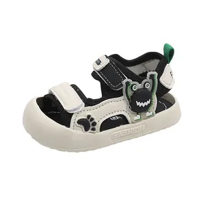 Kinderen zwart-witte sandalen met cartoon monster en handige klittenbandsluiting