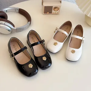 Scarpe Mary Jane in pelle verniciata per bambine con fiori dorati in nero e bianco