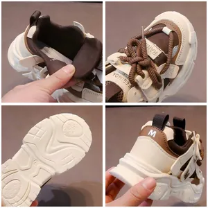 Modische Kinder-Sneaker mit Farblock-Design in Beige-Braun und rutschfester Sohle