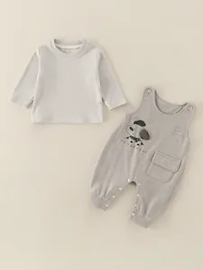 Baby boy autumn two-piece set with long sleeve shirt and cartoon puppy overalls