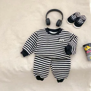 Jungen Casual Gestreiftes Fleece-Gefüttertes Sweatshirt Und Hose Set Kleinkind Langarm Warmes Baumwollmischung Outfit