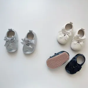 Chaussures de princesse pour bébé avec nœuds en satin et semelles antidérapantes