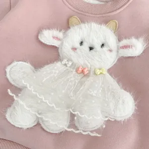 Sweat en polaire rose pour filles avec broderie mouton 3D et détails en dentelle