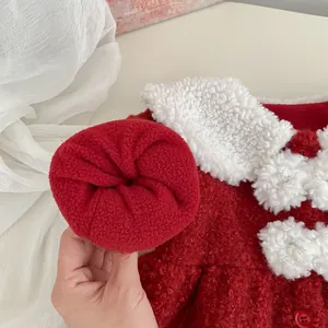 Veste de Noël rouge pour bébé fille avec col en polaire blanche et nœuds