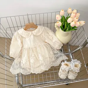 Dettagli del vestito pagliaccetto ricamato per neonata con scarpe e calzini coordinati